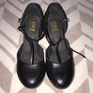 Bloch two inch dance heels size 8.5 B